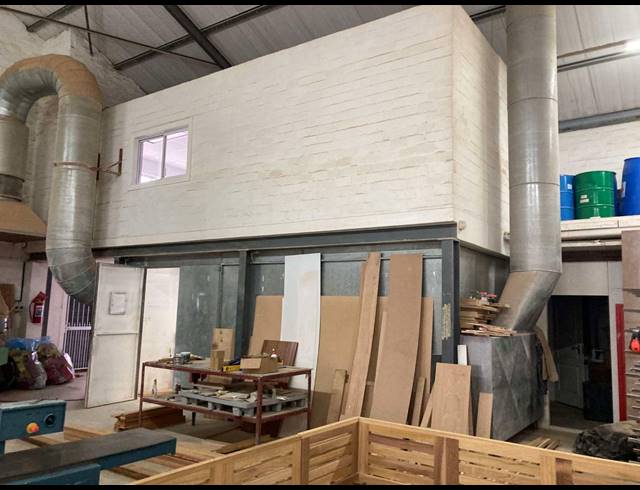 325M² WAREHOUSE RENTED IN CAPRICORN